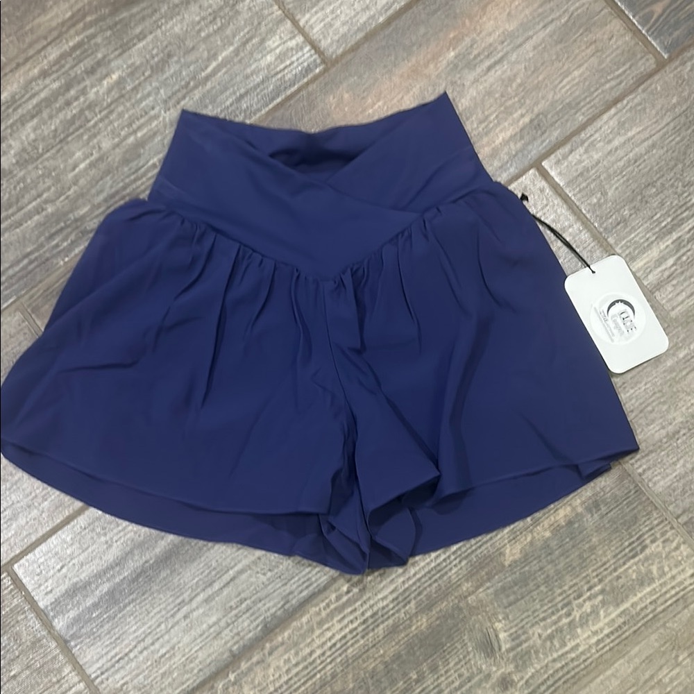 Zyia Navy Culotte Shorts